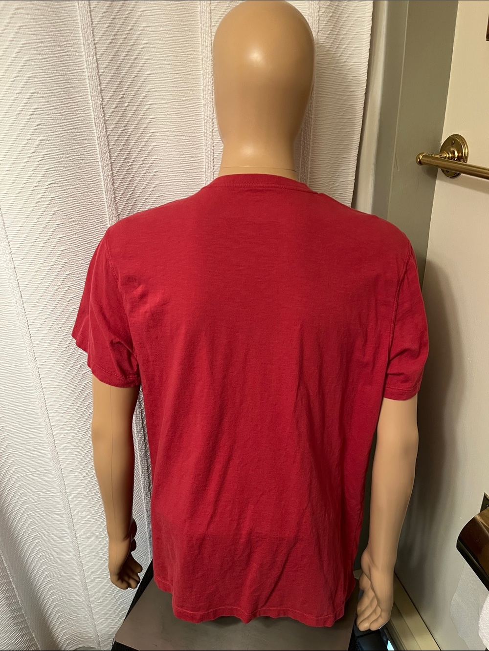 American Eagle Outfitters Red Short-Sleeve Henley Shirt - Picture 3 of 3